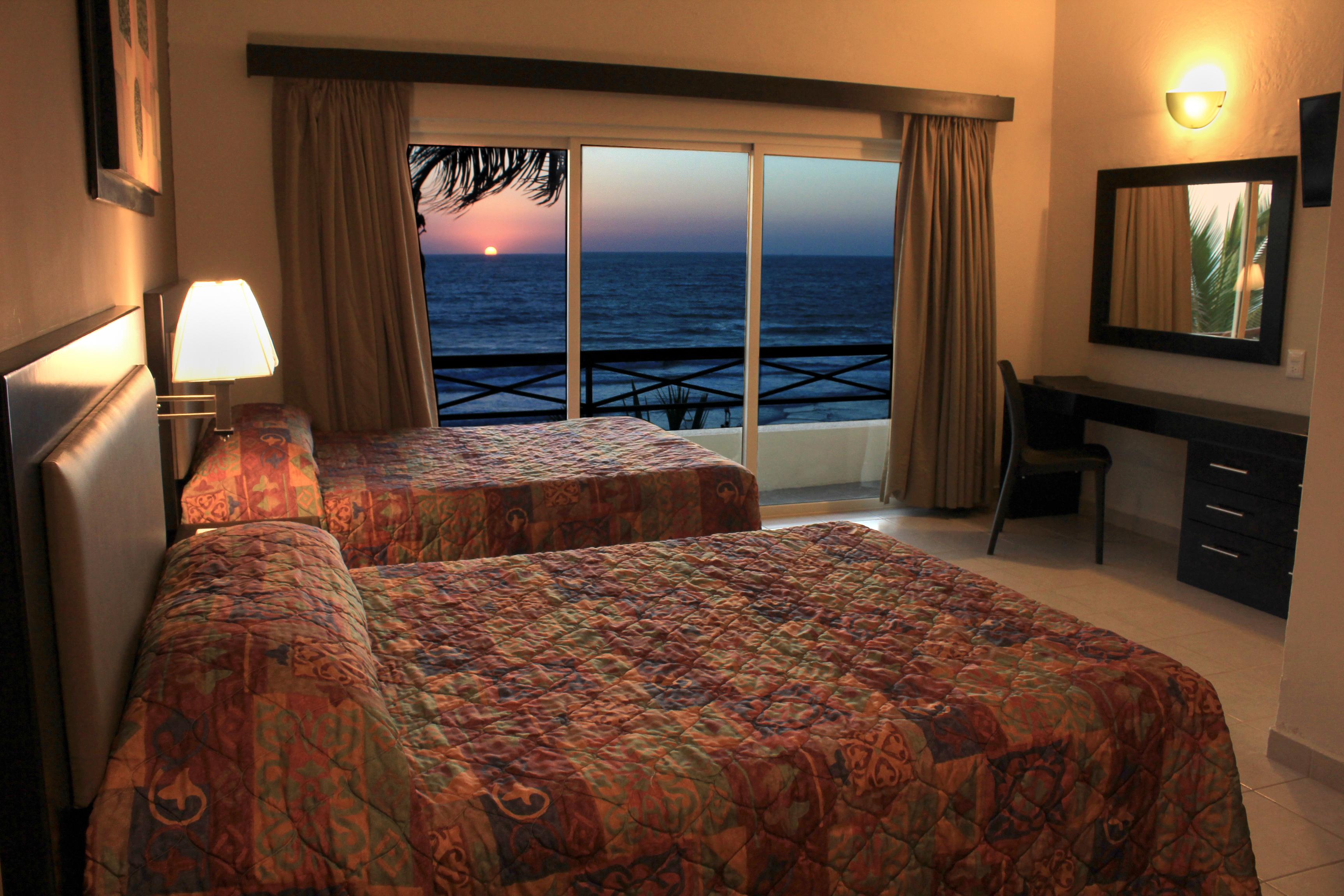 Hotel La Siesta Malecon Mazatlán Exteriör bild