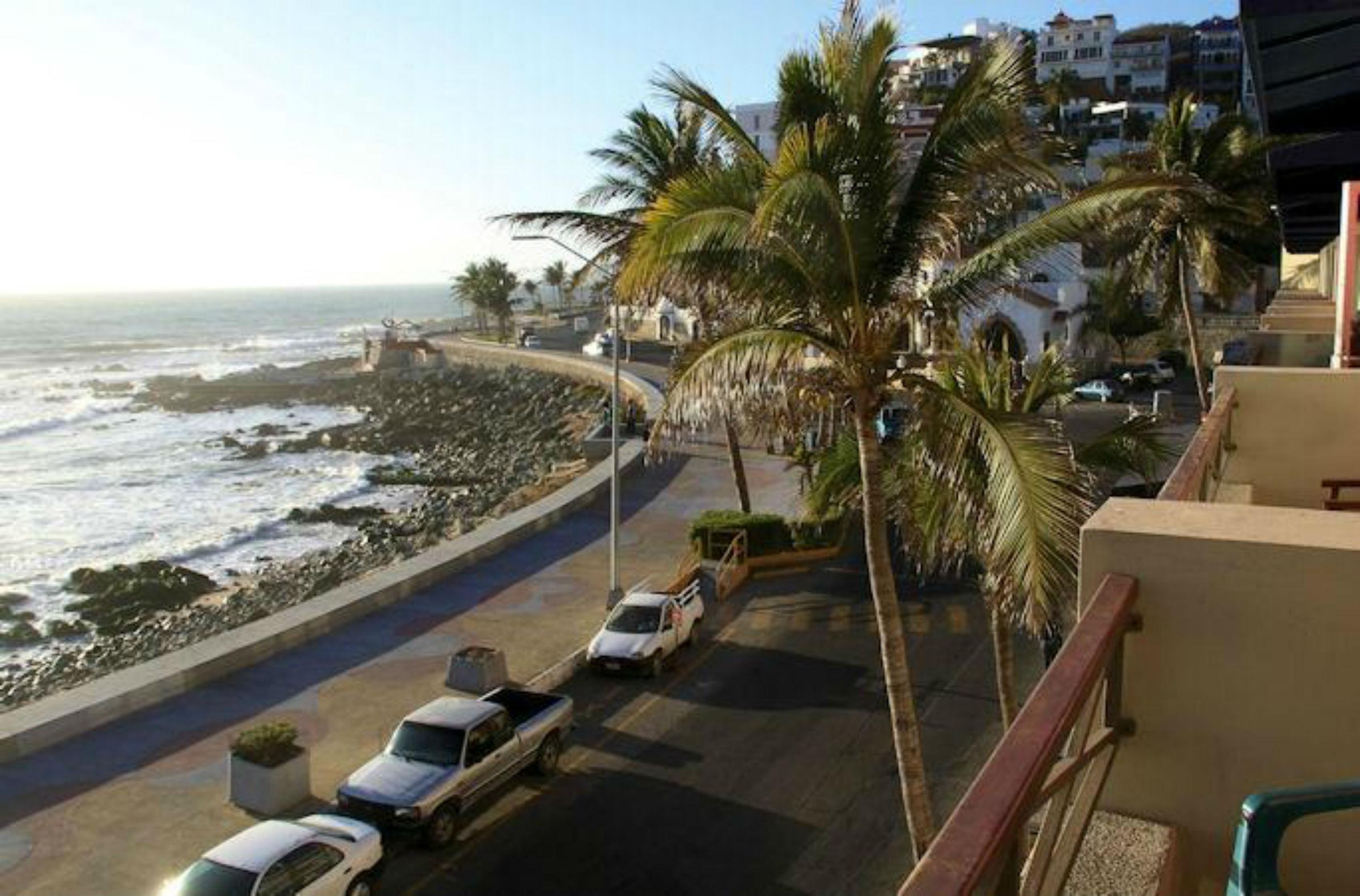 Hotel La Siesta Malecon Mazatlán Exteriör bild